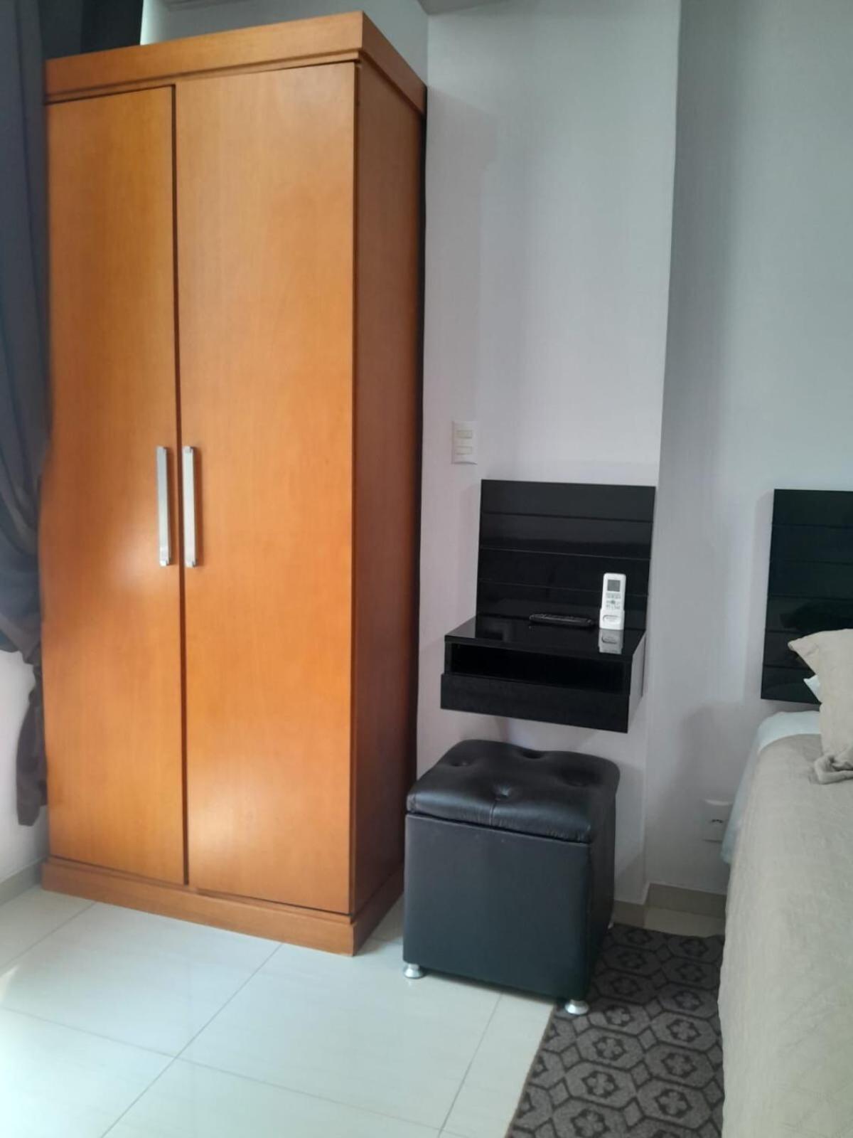 Em Copacabana Apartemen